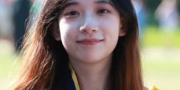 Elizabeth Zhang